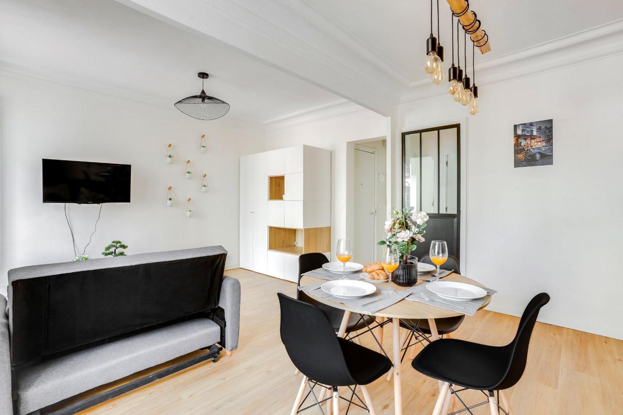 Montmartre & Sacre-Coeur - 2Br - Cityapartmentstay Paris Ngoại thất bức ảnh